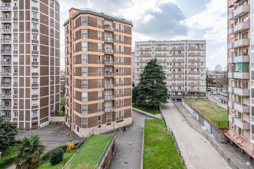 Green Oasis In Milan - Apartment Free Wifi - Policlinico San Donato - San Donato Milanese Luaran gambar